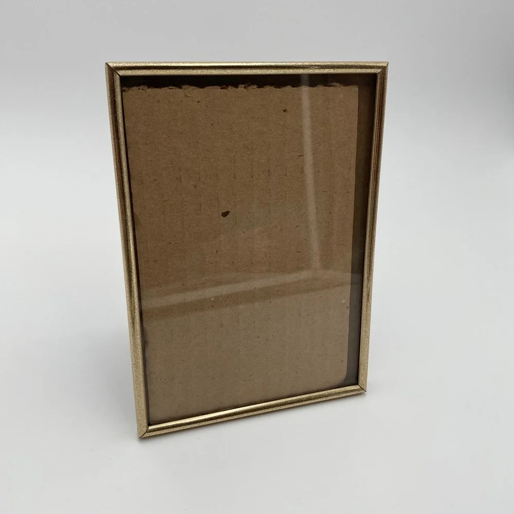 Vintage Gold Tone Picture Frame‎ 5x7 Glass Cover Tabletop Wall Decor MCM